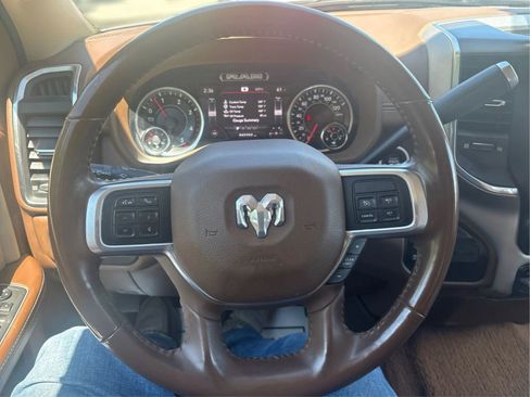 Used 2022 RAM 2500 Laramie w/ Snow Chief Group AWD/4WD image 21