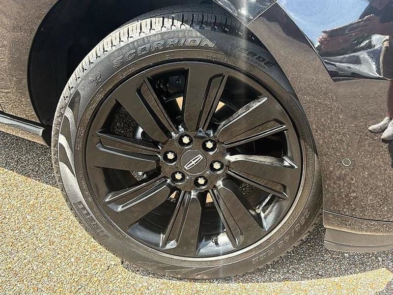 Used 2022 Lincoln Navigator Reserve AWD/4WD image 53