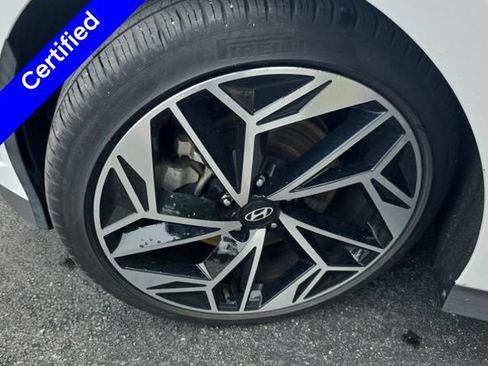 Used 2024 Hyundai Ioniq 6 SEL AWD/4WD image 6