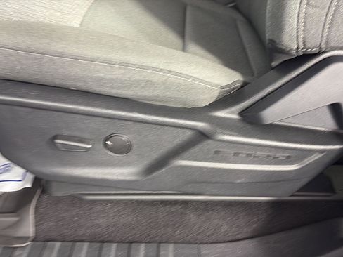 Used 2023 Ford F150 XLT image 28