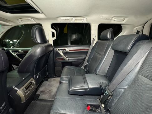 Used 2014 Lexus GX 460 image 22