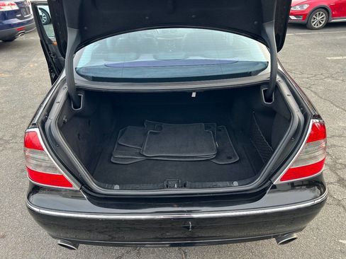 Used 2008 Mercedes-Benz E 350 4MATIC Sedan image 18