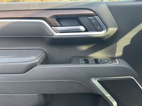 Used 2025 Chevrolet Silverado 1500 LT w/ Work Truck Package image 10