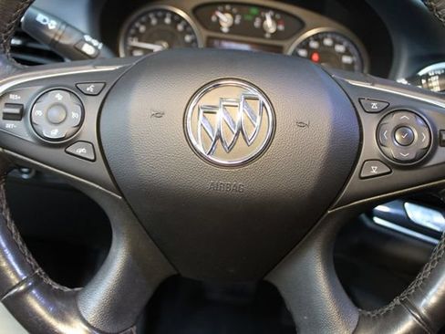 Used 2019 Buick Enclave Premium w/ Experience Buick Package AWD/4WD image 20