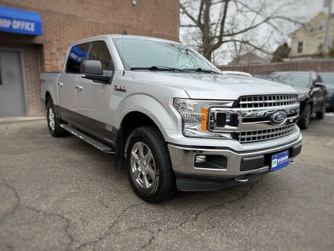 Used 2019 Ford F150 XLT w/ Equipment Group 302A Luxury image 3