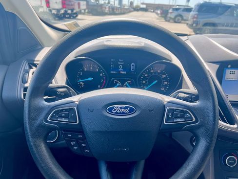Used 2019 Ford Escape SE image 21