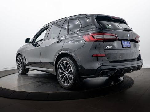 Used 2022 BMW X5 xDrive40i w/ M Sport Package AWD/4WD image 5