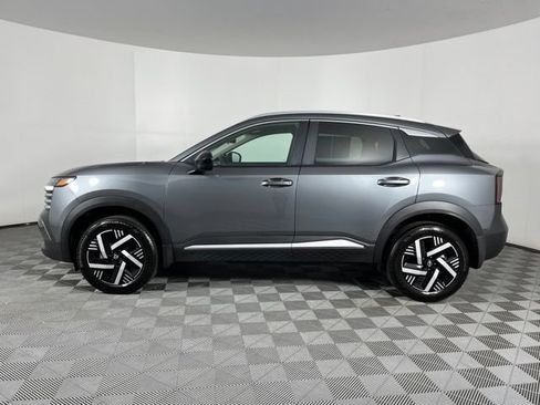 Used 2026 Nissan Kicks SV FWD image 7