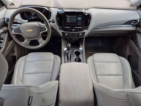 Certified 2019 Chevrolet Traverse LT w/ LPO, Floor Liner Package AWD/4WD image 18