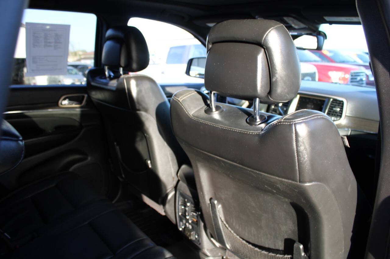 Used 2014 Jeep Grand Cherokee Limited w/ Luxury Group II RWD image 10