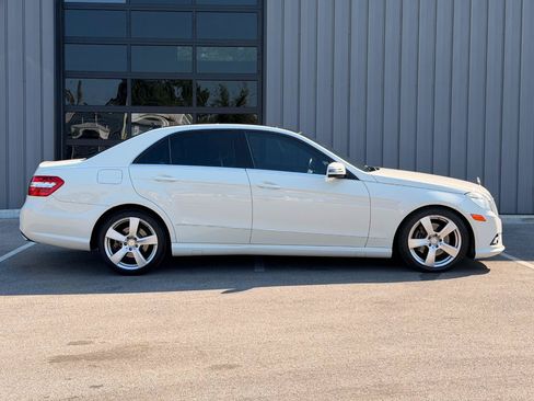 Used 2011 Mercedes-Benz E 350 Sedan image 4