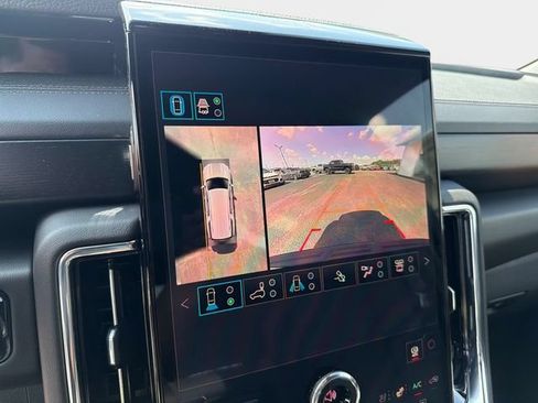 New 2026 GMC Yukon XL Denali w/ Denali Reserve Package AWD/4WD image 24