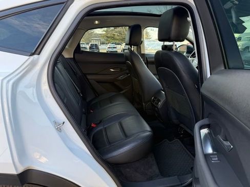 Used 2020 Jaguar E-PACE Base image 31