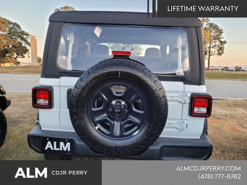 New 2026 Jeep Wrangler Sport AWD/4WD image 9