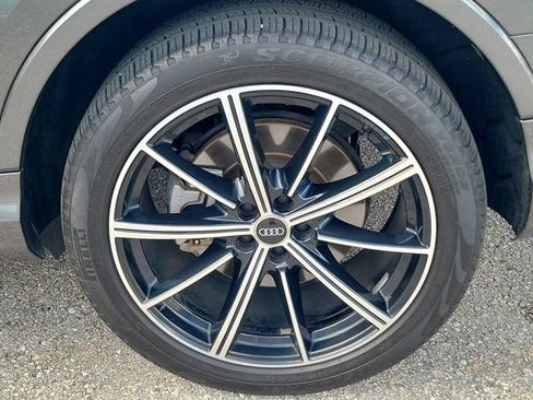 Used 2021 Audi Q7 3.0T Premium Plus w/ Executive Package image 10