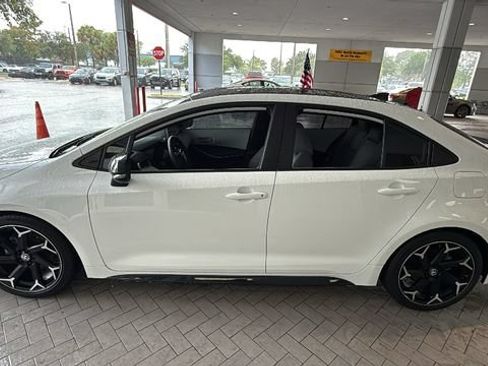 Used 2025 Toyota Corolla FX w/ Convenience Package FWD image 4