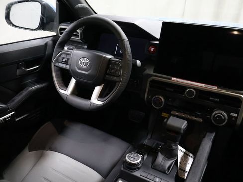 New 2026 Toyota Tacoma TRD Off-Road w/ TRD Off Road Upgrade Package AWD/4WD image 17