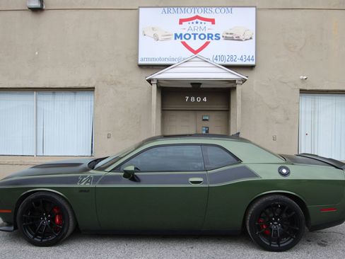 Used 2018 Dodge Challenger T/A RWD image 5