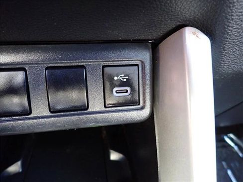 Used 2024 Toyota Corolla Cross LE AWD/4WD image 15