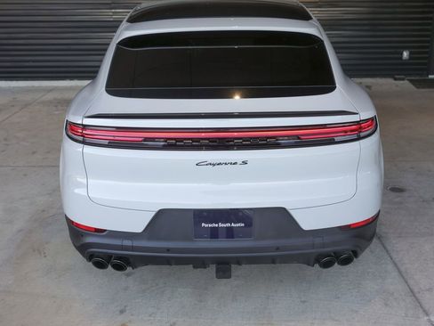 New 2025 Porsche Cayenne S image 15