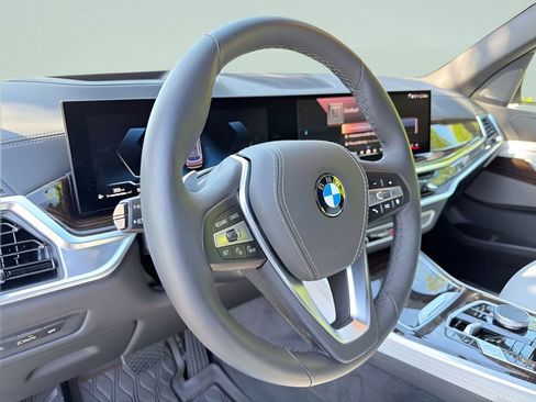 Certified 2026 BMW X5 xDrive40i w/ Premium Package image 14