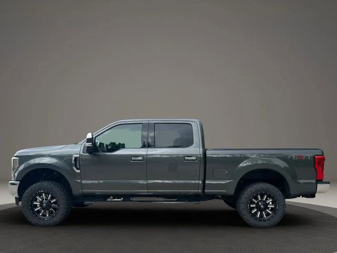 Used 2018 Ford F250 Lariat w/ Chrome Package AWD/4WD image 8