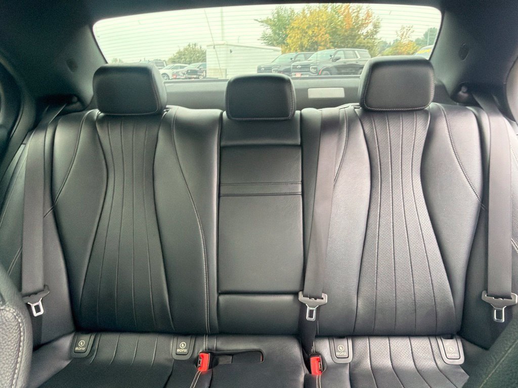 Used 2019 Mercedes-Benz E 300 4MATIC image 27