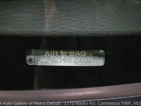 Used 1994 Ford Mustang GT image 17