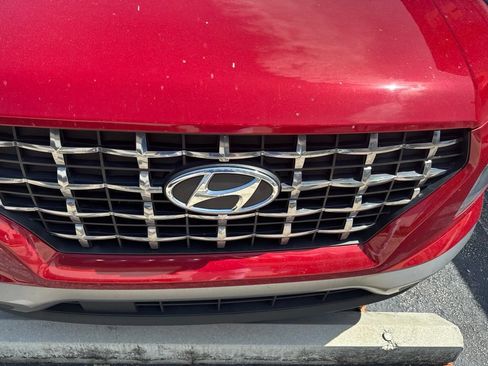 Used 2022 Hyundai Venue Limited FWD image 3