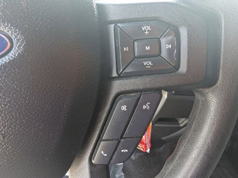 Used 2016 Ford F150 XLT AWD/4WD image 14