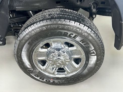 New 2026 RAM 2500 Tradesman image 16
