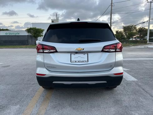 Used 2022 Chevrolet Equinox LT FWD image 6