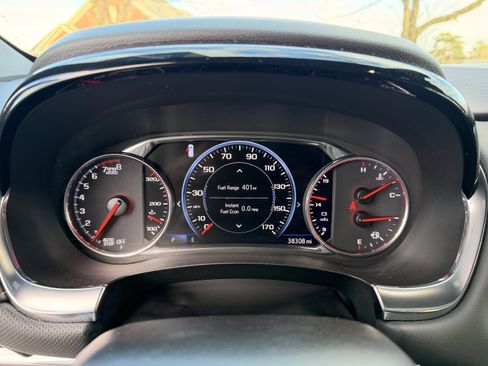 Used 2023 Chevrolet Traverse Premier w/ Redline Edition image 19