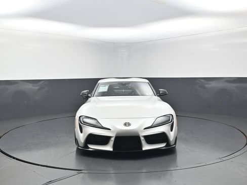 Used 2022 Toyota Supra Premium w/ Driver Assist Package RWD image 5