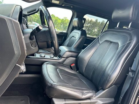 Used 2018 Ford Expedition Max Limited w/ Equipment Group 302A AWD/4WD image 10