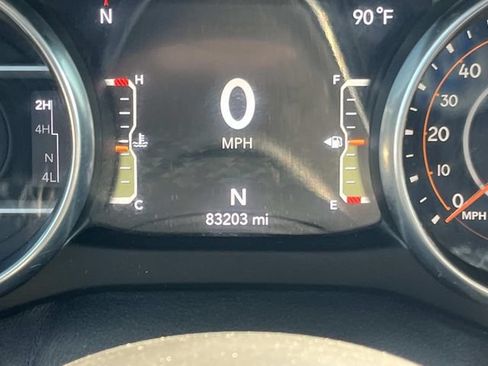 Used 2021 Jeep Wrangler Unlimited Sahara AWD/4WD image 37