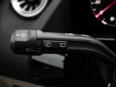 New 2025 Mercedes-Benz GLA 250 4MATIC image 19