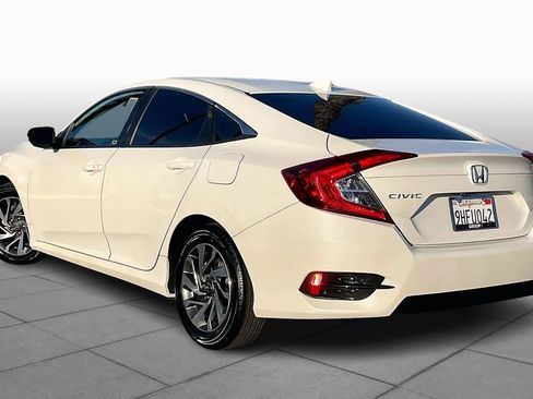 Used 2018 Honda Civic EX image 11