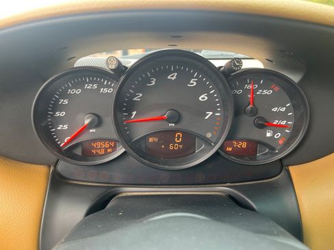 Used 2000 Porsche Boxster RWD image 24