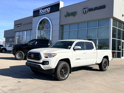 Used 2021 Toyota Tacoma SR5 w/ Blackout Package (TMS)