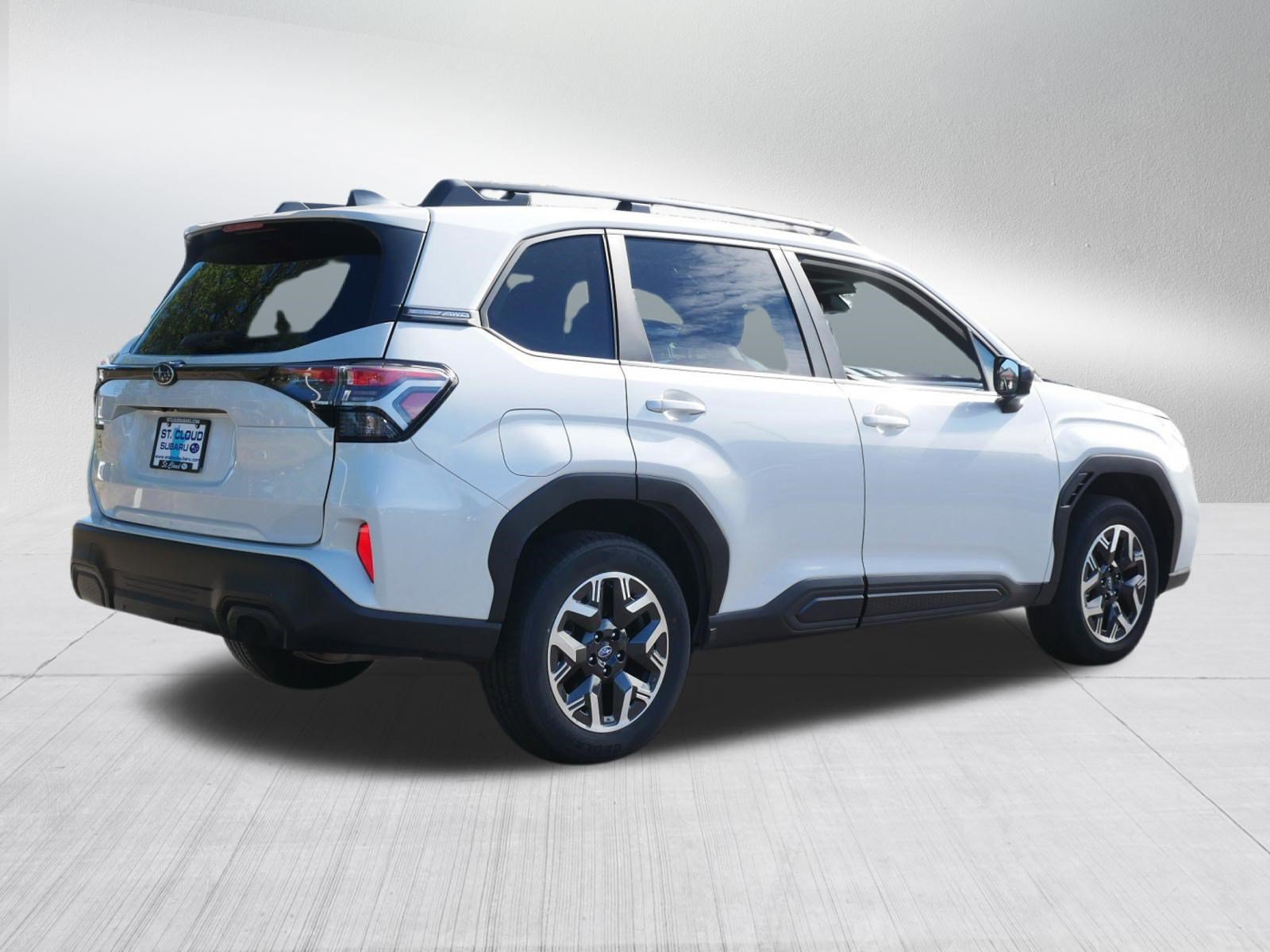 Certified 2025 Subaru Forester Premium AWD/4WD image 7
