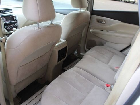 Used 2015 Nissan Murano S FWD image 14