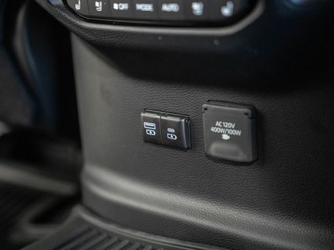 New 2026 Toyota Sequoia Platinum image 41