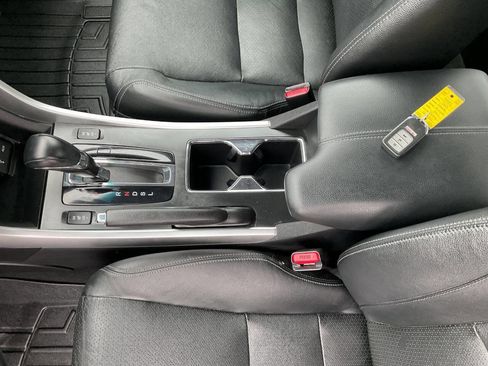 Used 2013 Honda Accord EX-L image 25