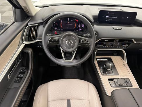 Used 2024 MAZDA CX-90 Plug-In Hybrid w/ Premium Pkg image 23