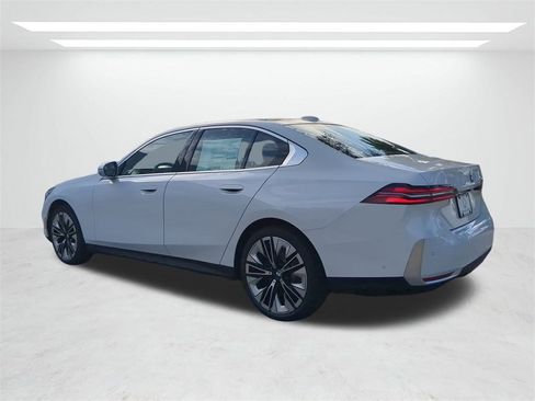 New 2026 BMW 530i 530i w/ Premium Package image 6