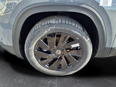 New 2026 Volkswagen Atlas SE AWD/4WD image 7