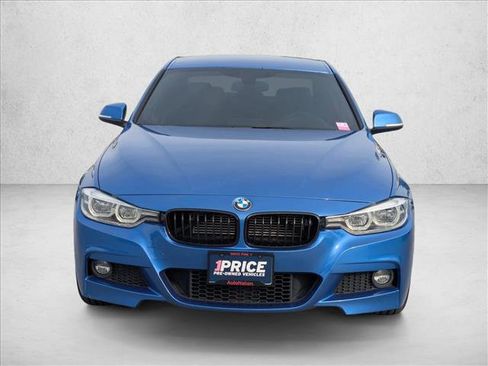 Used 2018 BMW 330e w/ M Sport Package image 2