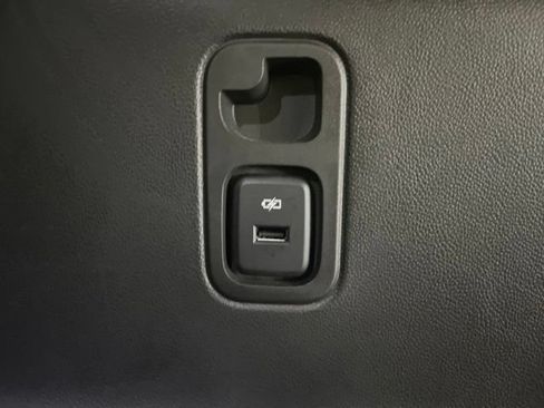 Used 2024 Chevrolet Traverse RS w/ LPO, Floor Liner Package AWD/4WD image 50