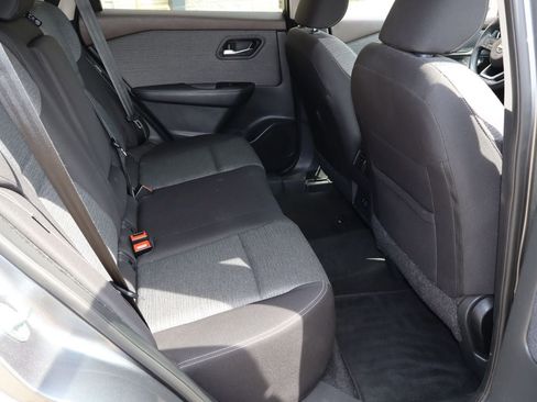 Used 2023 Nissan Rogue SV AWD/4WD image 15